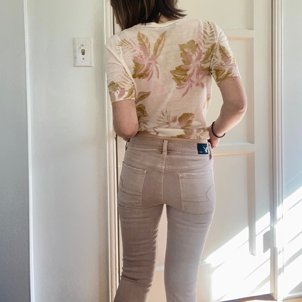 Blush pink cropped stretch jeans by American eagle